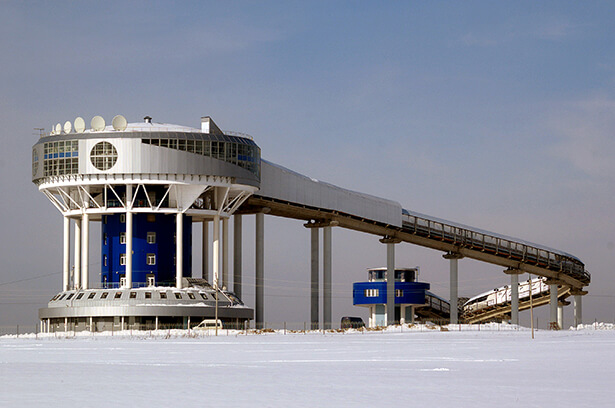 Саннно-бобслейная трасса в д. Парамоново
